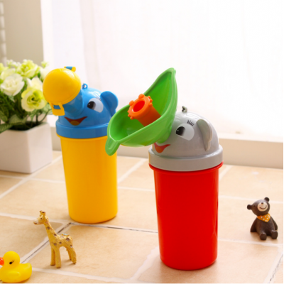 BPA Free Convenient plastic small portable different shapes auto car vehicle-mounted children kids standing urinal